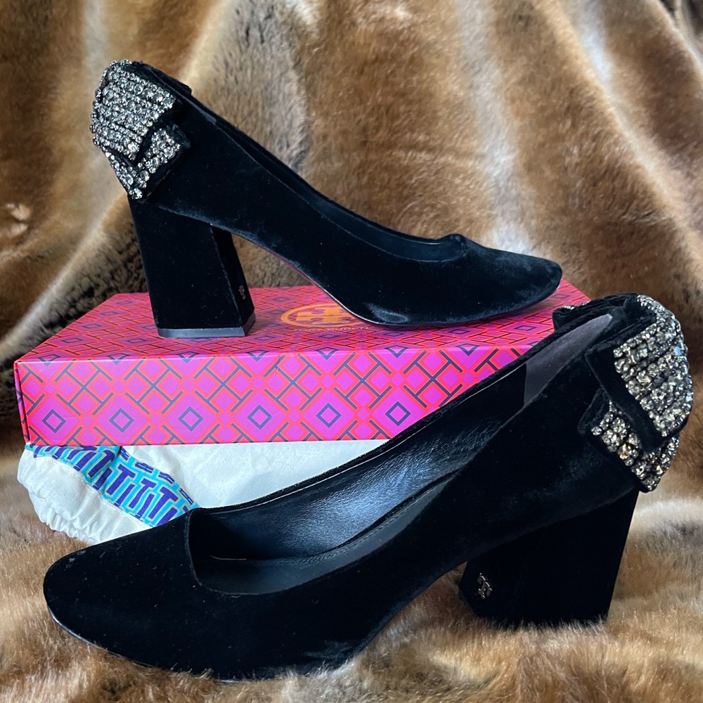 Tory Burch black velvet Josephine pump with embellishments, size 7.